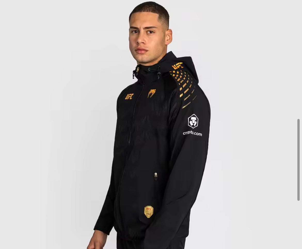 Chaqueta UFC Deportiva - Edición Negro/Dorado
